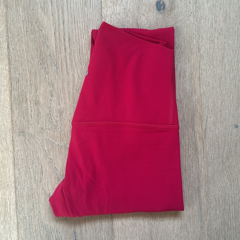 EUC align pant 25" ruby red size 2 lululemon